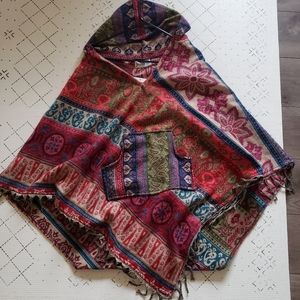 Jessica Taylor poncho
